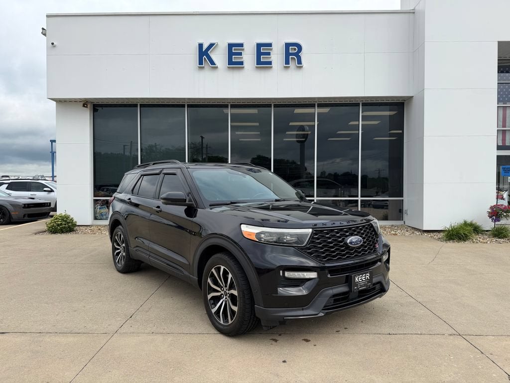 2020 Ford Explorer ST in Black Metallic — front three-quarter view