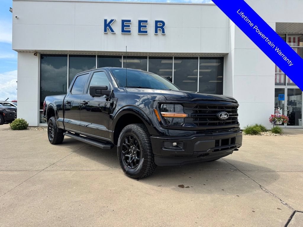 2026 Ford F-150 XLT in Black Metallic — front three-quarter view