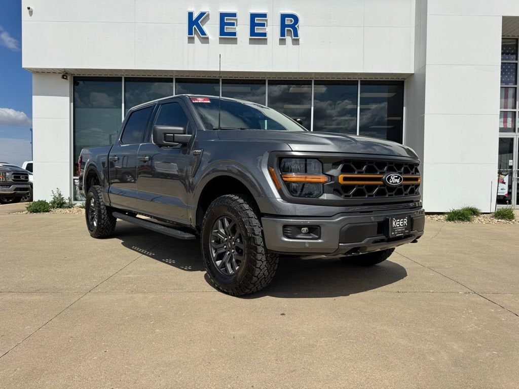 2025 Ford F-150 Tremor in Carbonized Gray Metallic — front three-quarter view